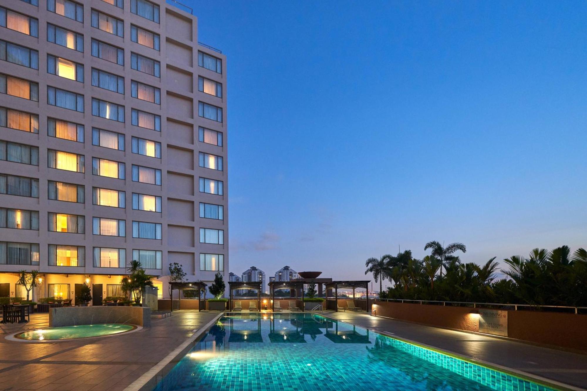 Renaissance Johor Bahru Hotel Buitenkant foto The Park, Hyderabad